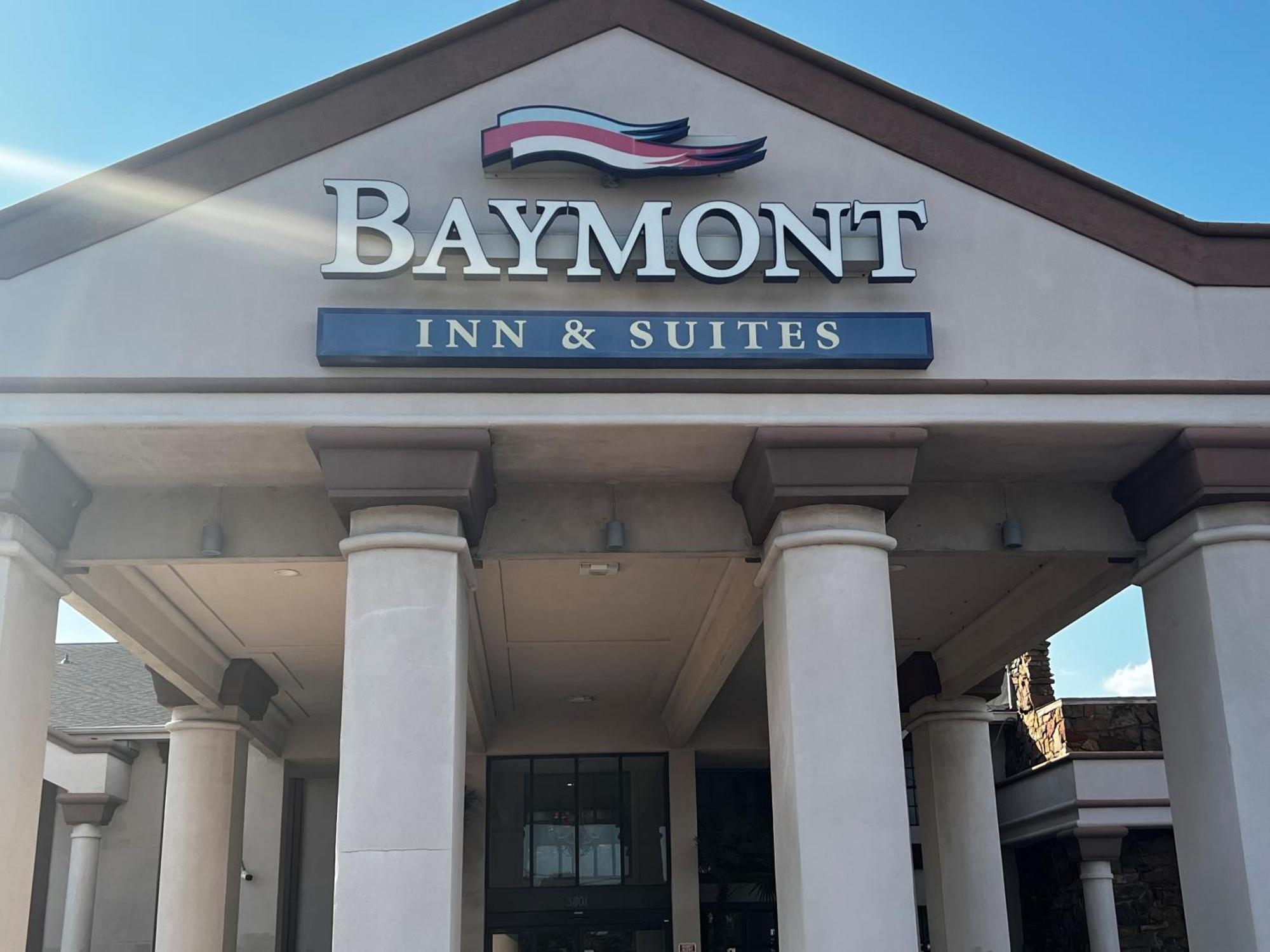 Baymont By Wyndham Port Arthur - Groves Area Екстериор снимка